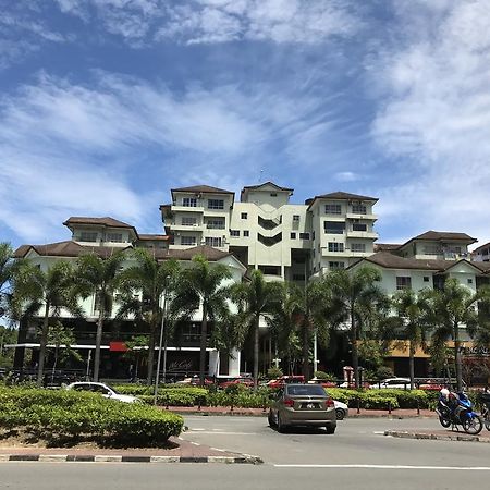 Nusantara Mattwaddien M.S Kota Kinabalu Bagian luar foto