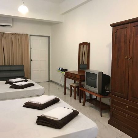 Nusantara Mattwaddien M.S Kota Kinabalu Bagian luar foto